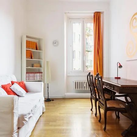 Stylish Two Bedroom In Great Location 公寓 *